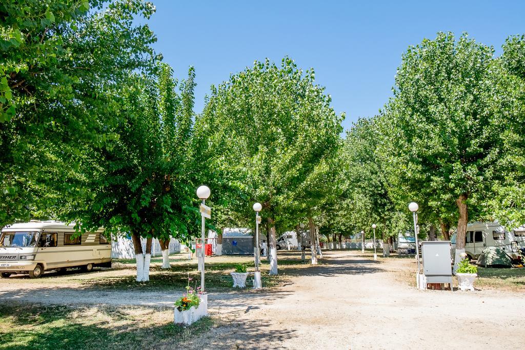 Kalamitsi Beach Camping Village プレベザ エクステリア 写真