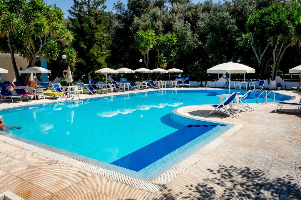 Kalamitsi Beach Camping Village プレベザ エクステリア 写真